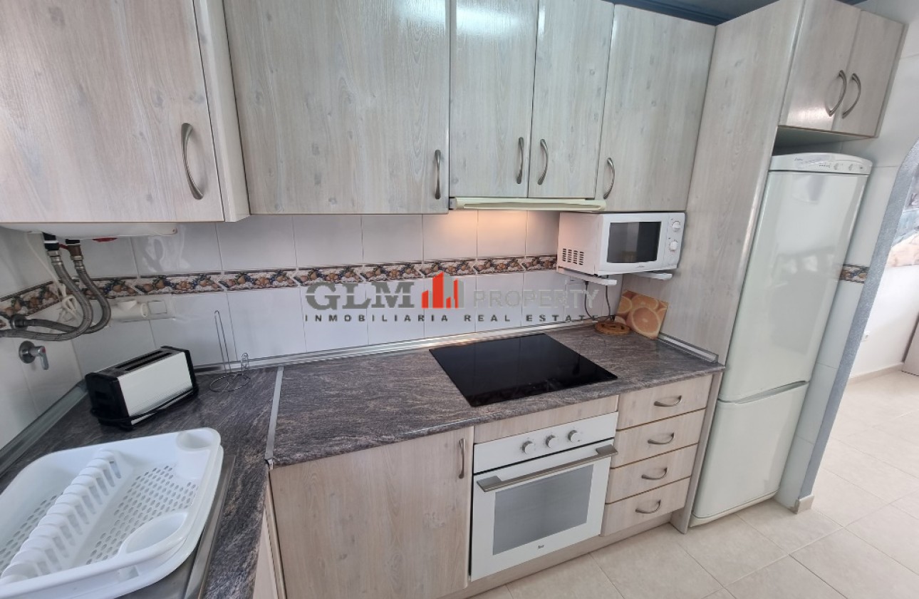 Resale - Apartment - Los Alcázares - El Divino