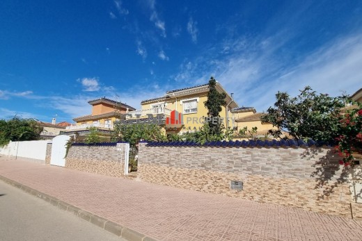 Resale - Apartment - Los Alcázares - Pueblo Patricia