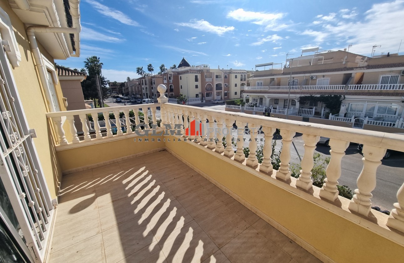 Resale - Apartment - Los Alcázares - Pueblo Patricia