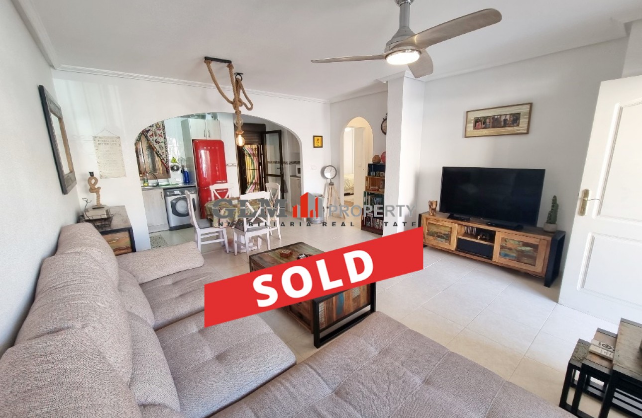 Resale - Apartment - Los Alcázares - Playa III