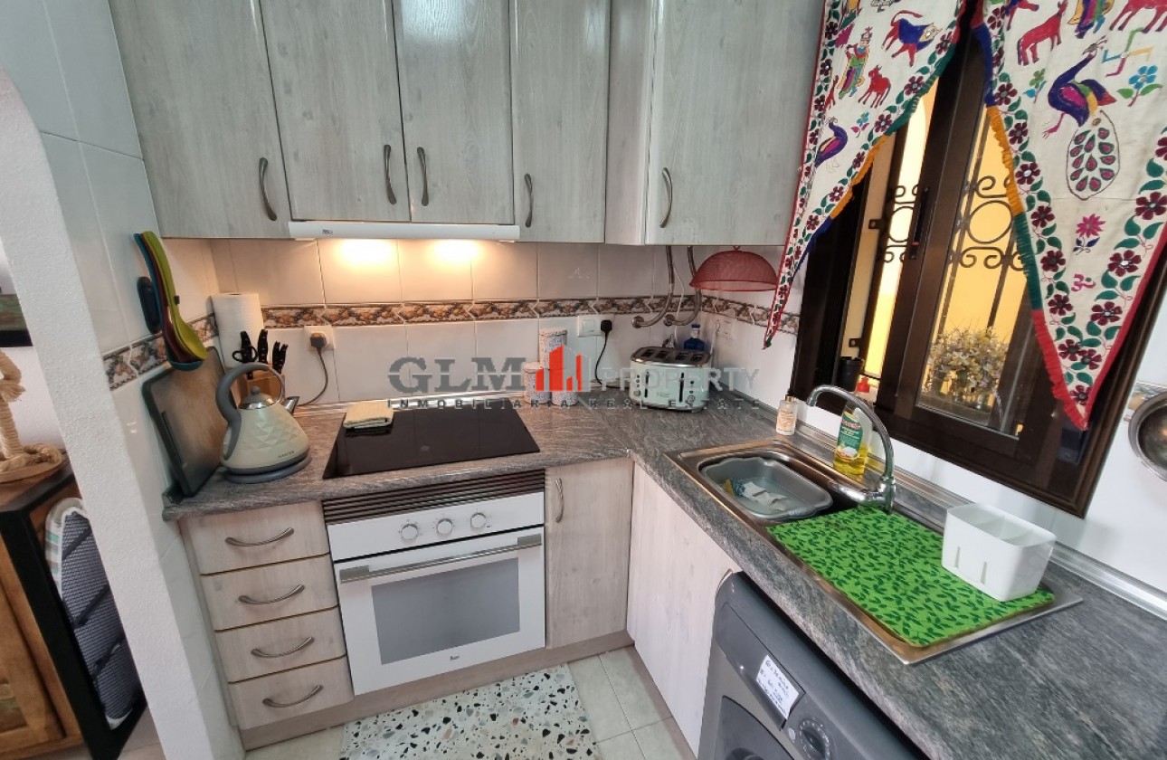 Resale - Apartment - Los Alcázares - Playa III