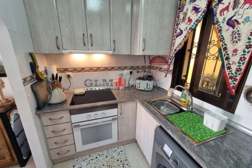 Resale - Apartment - Los Alcázares - Playa III