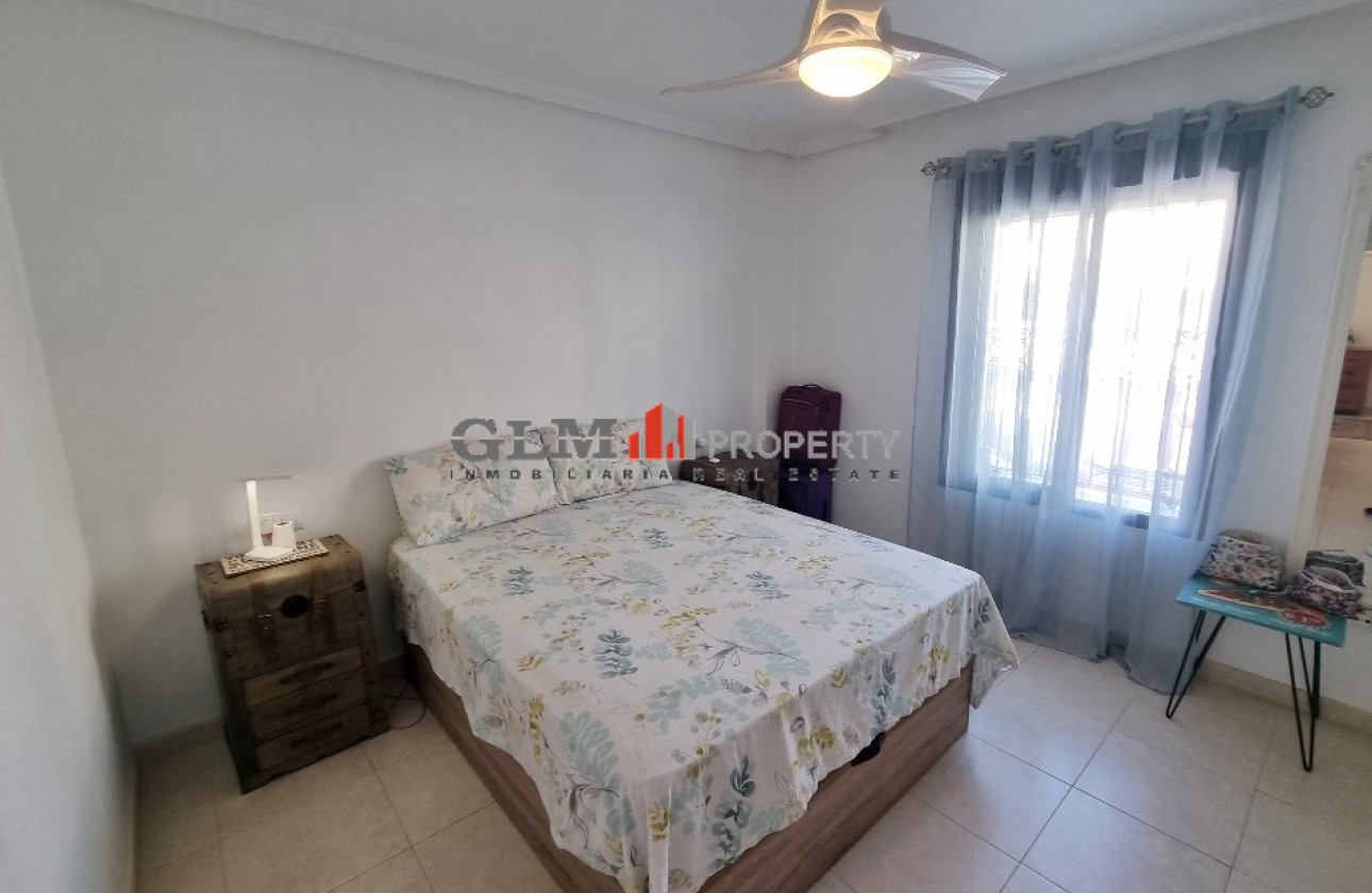 Resale - Apartment - Los Alcázares - Playa III
