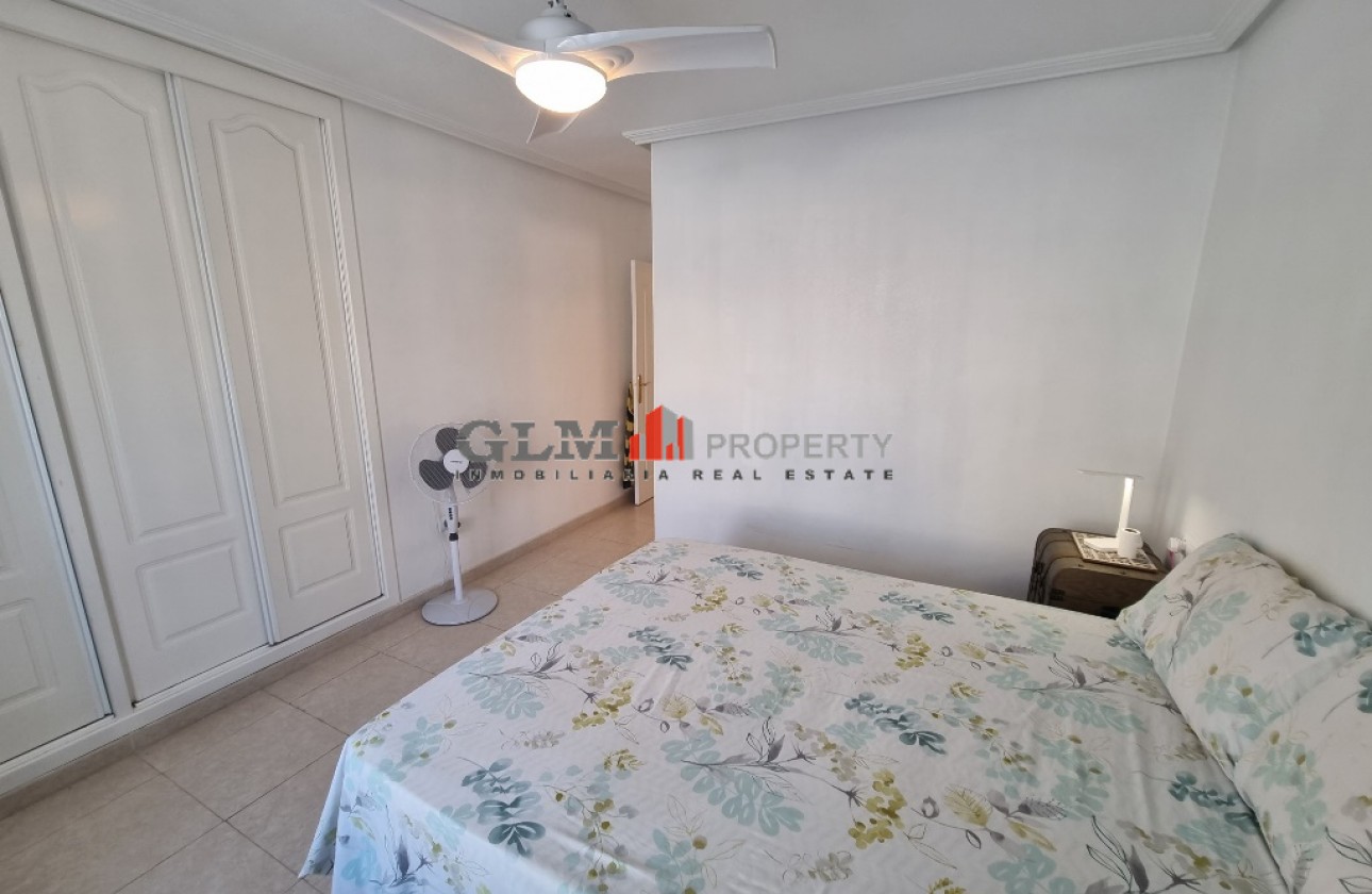 Resale - Apartment - Los Alcázares - Playa III