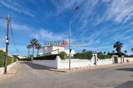 Resale - Apartment - LOS NAREJOS - Oasis