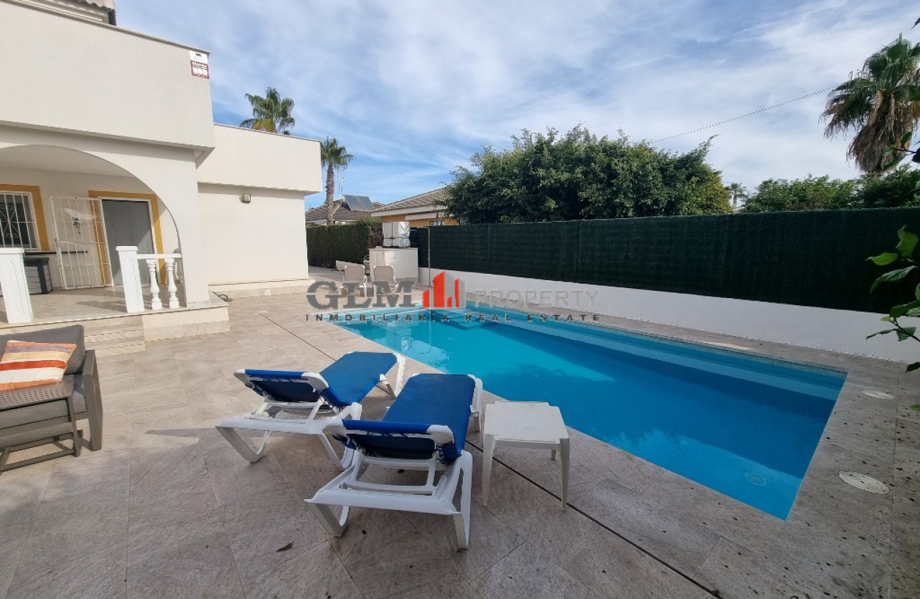 Resale - Apartment - LOS NAREJOS - Oasis