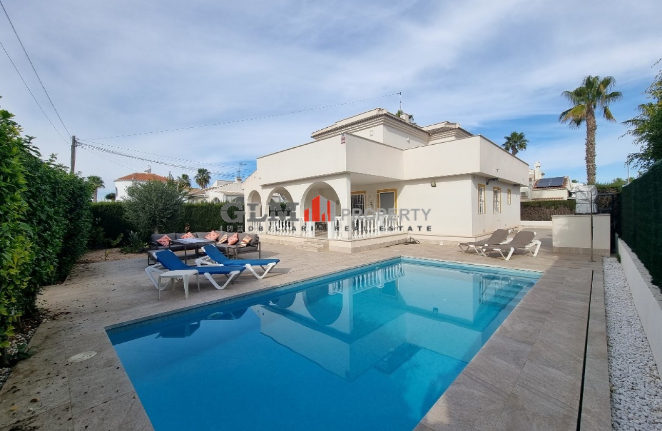 Resale - Apartment - LOS NAREJOS - Oasis