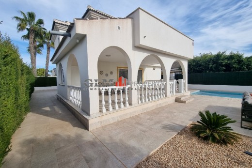 Resale - Apartment - LOS NAREJOS - Oasis