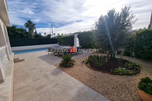 Resale - Apartment - LOS NAREJOS - Oasis