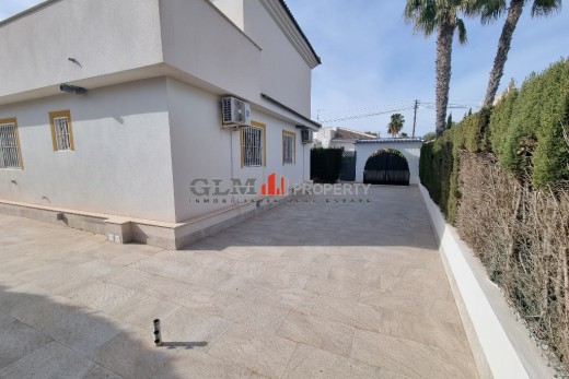 Resale - Apartment - LOS NAREJOS - Oasis