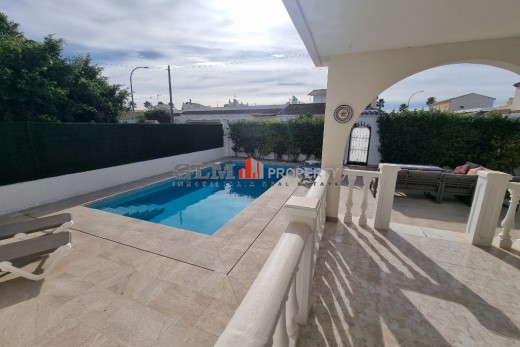Resale - Apartment - LOS NAREJOS - Oasis