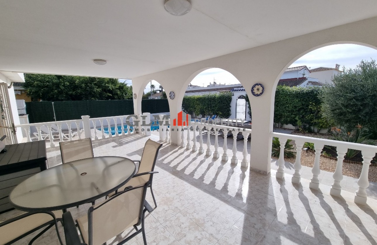 Resale - Apartment - LOS NAREJOS - Oasis