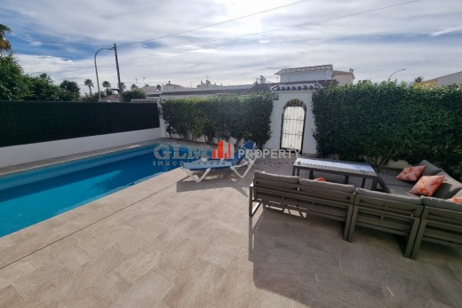 Resale - Apartment - LOS NAREJOS - Oasis