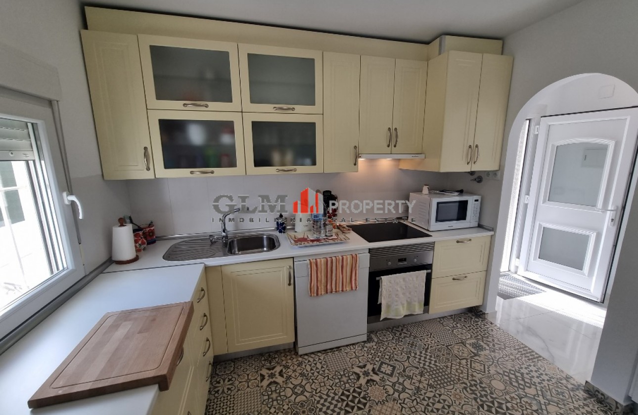 Resale - Apartment - LOS NAREJOS - Oasis