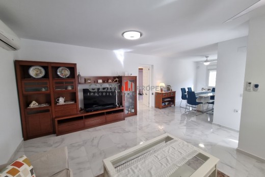 Resale - Apartment - LOS NAREJOS - Oasis