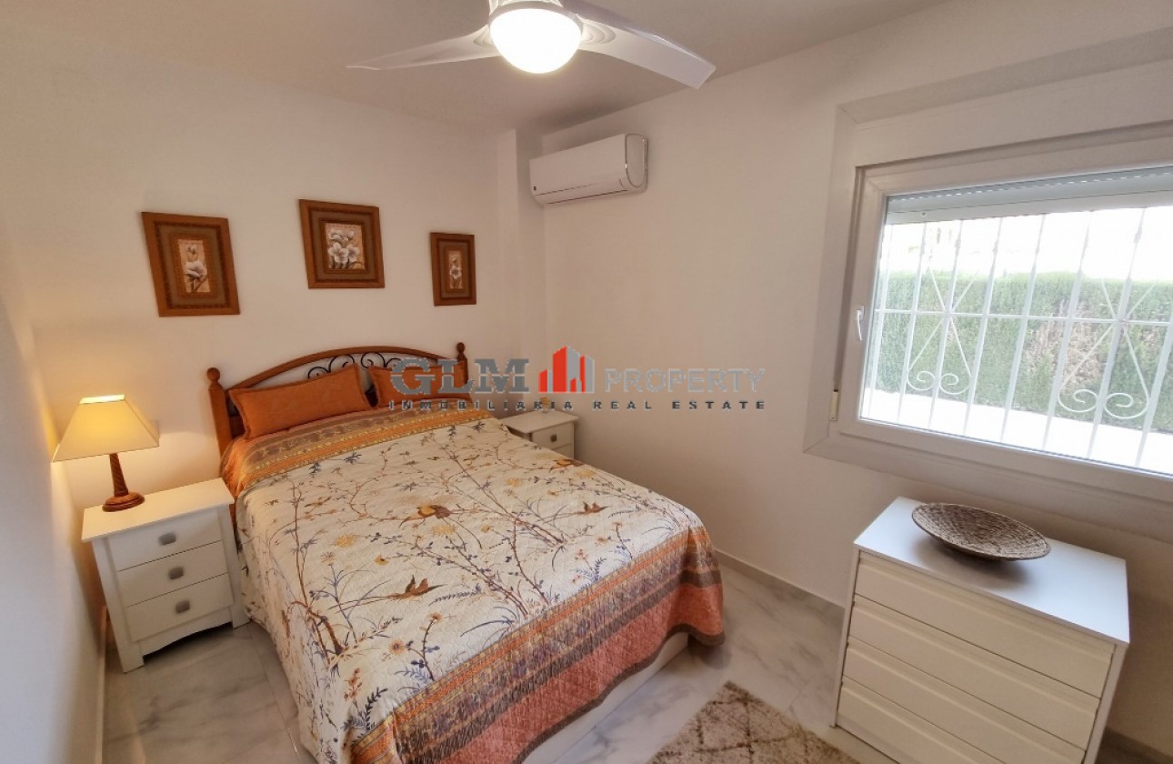 Resale - Apartment - LOS NAREJOS - Oasis