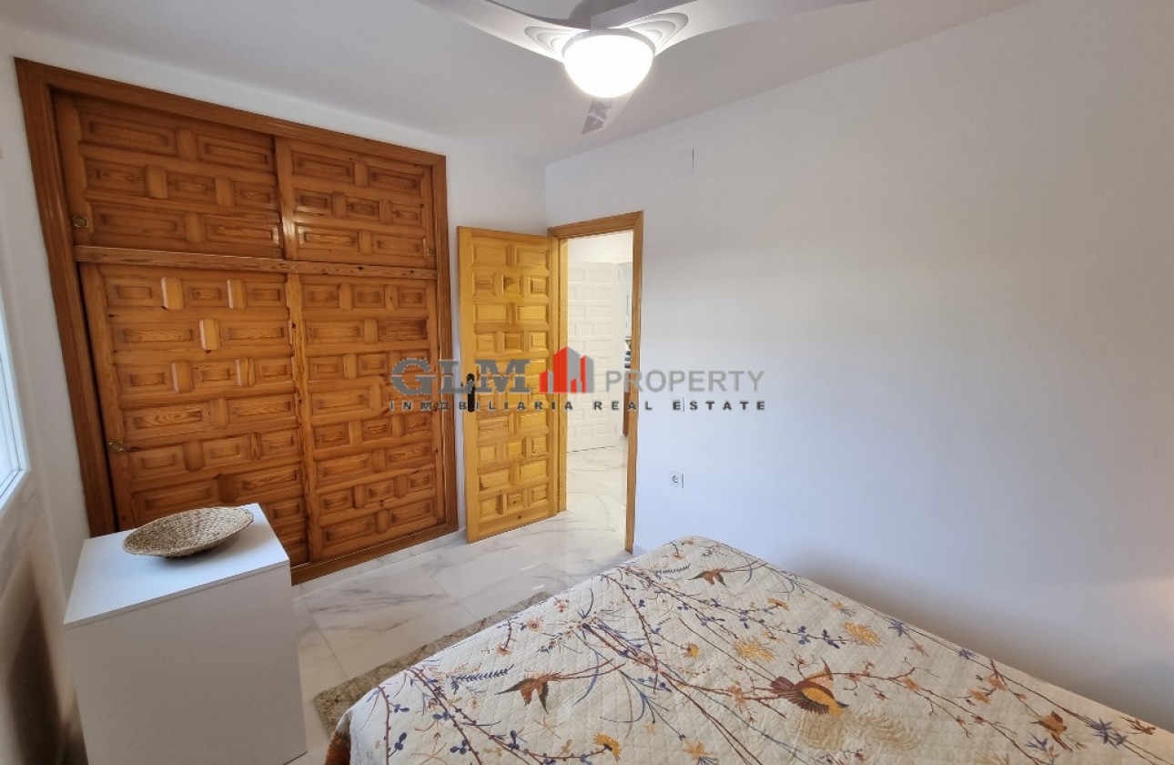 Resale - Apartment - LOS NAREJOS - Oasis