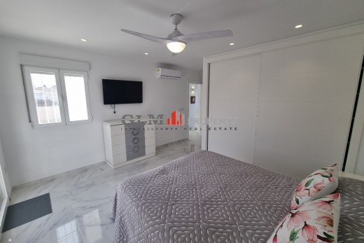 Resale - Apartment - LOS NAREJOS - Oasis