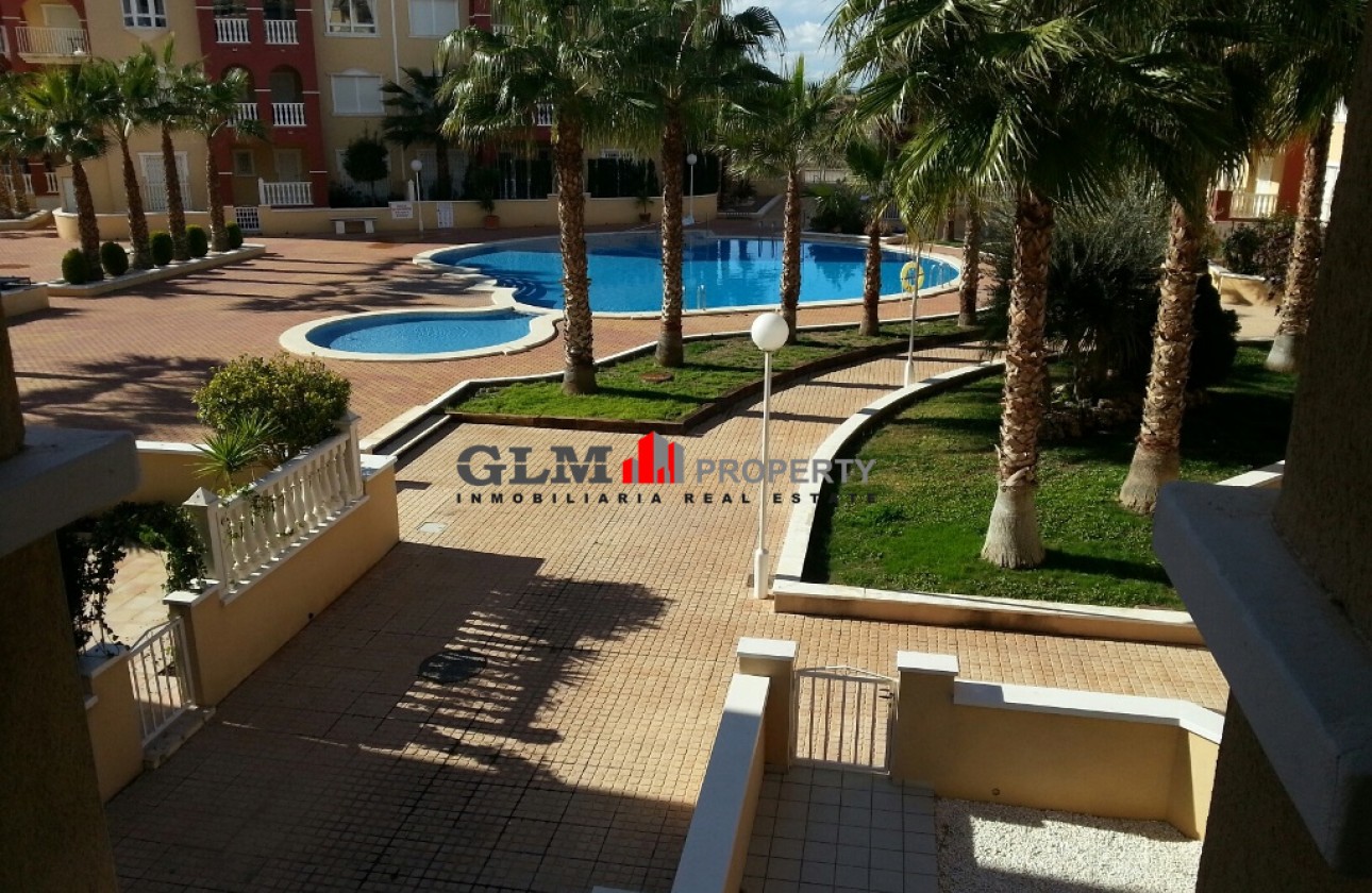 Resale - Apartment - Los Alcázares - Puerto Marina