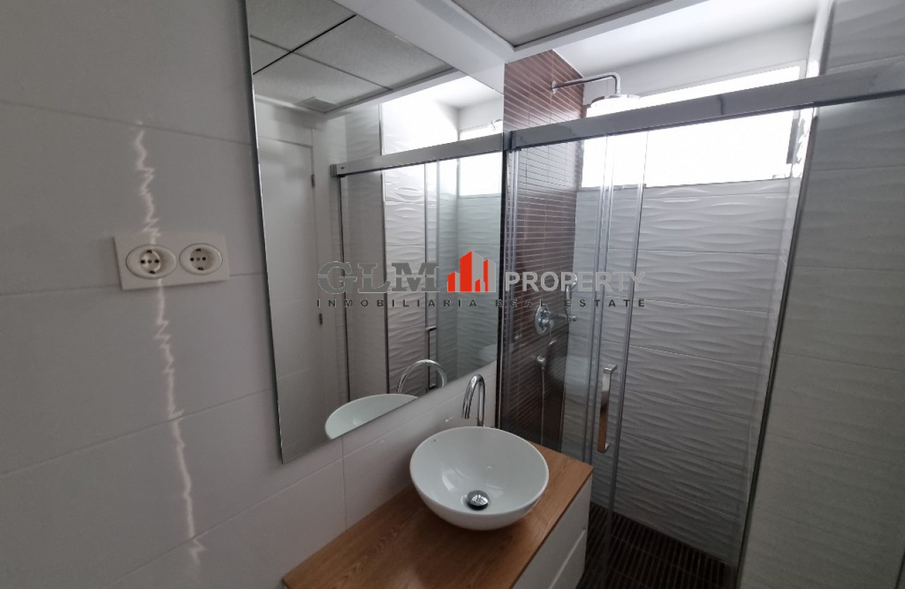 Resale - Apartment - Los Alcázares - Puerto Marina