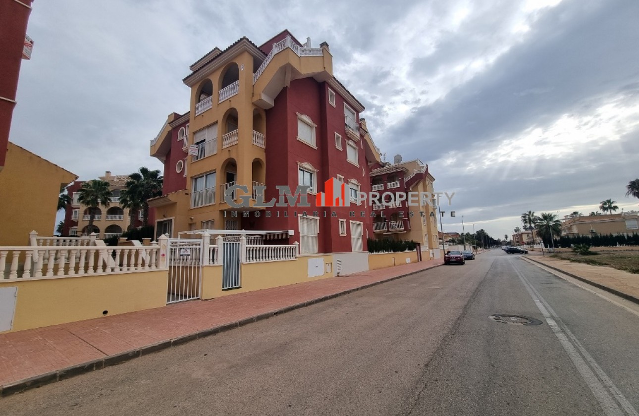 Resale - Apartment - Los Alcázares - Puerto Marina