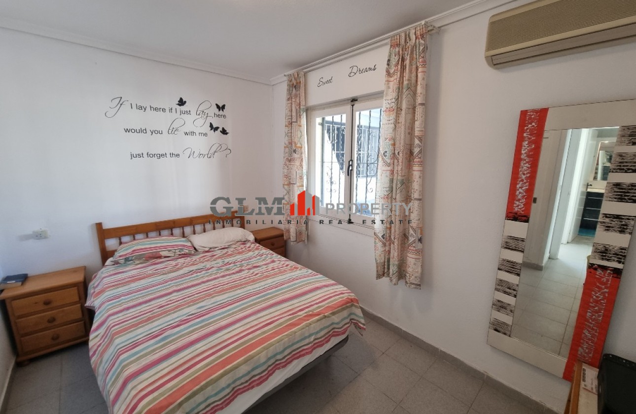 Återförsäljning -  - LOS NAREJOS - Oasis