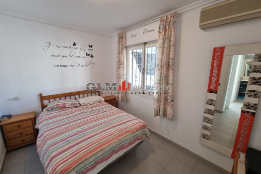 Återförsäljning -  - LOS NAREJOS - Oasis