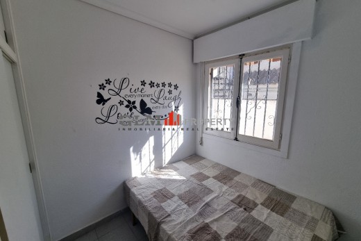 Återförsäljning -  - LOS NAREJOS - Oasis