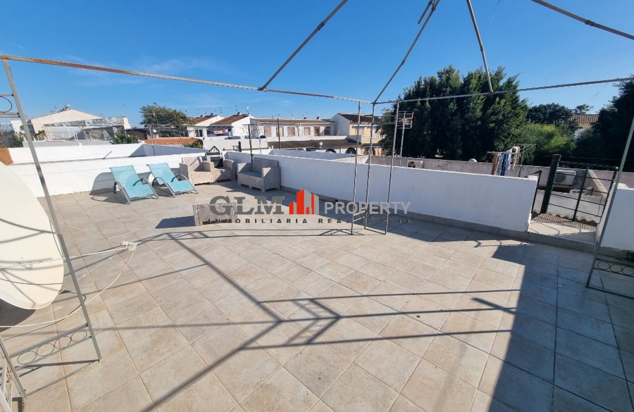 Återförsäljning -  - LOS NAREJOS - Oasis