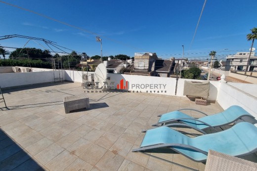 Återförsäljning -  - LOS NAREJOS - Oasis