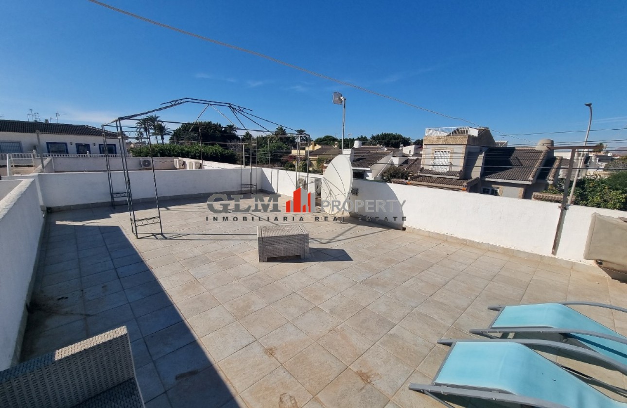 Återförsäljning -  - LOS NAREJOS - Oasis