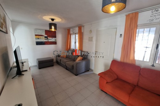 Återförsäljning -  - LOS NAREJOS - Oasis