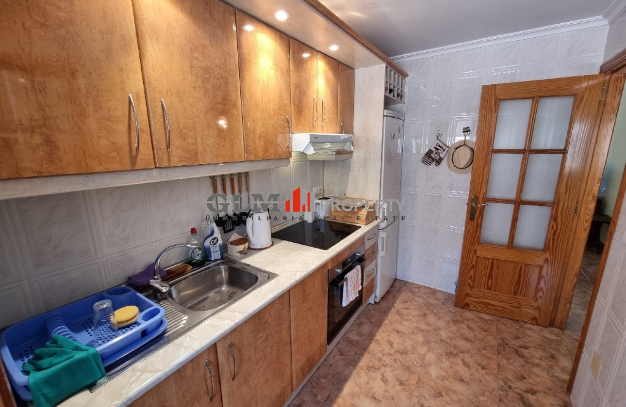 Återförsäljning -  - Los Alcázares - Square Los Alcázares