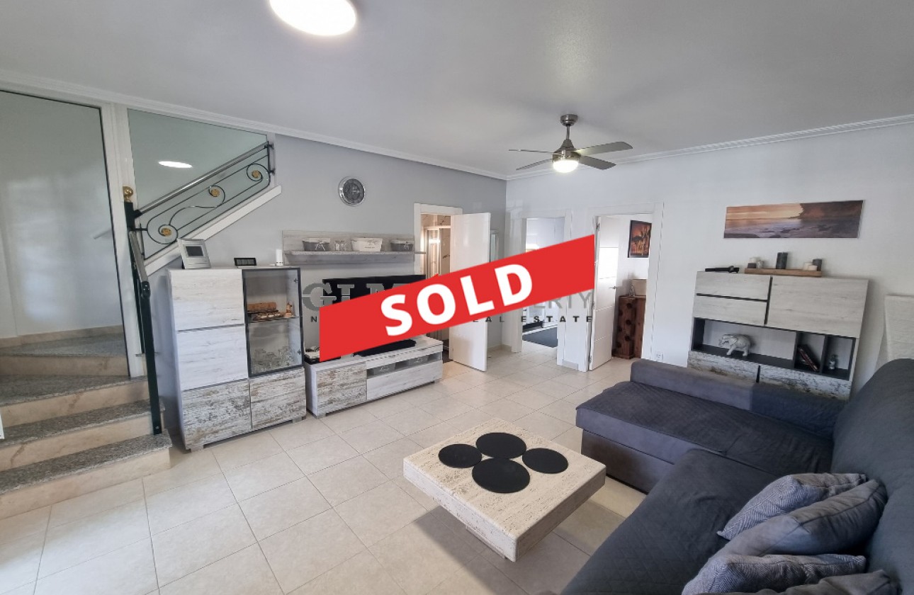 Resale - Apartment - Los Alcázares - El Divino