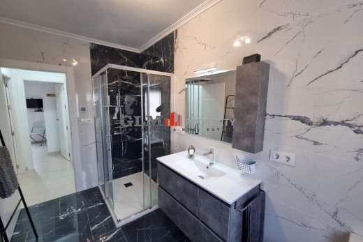 Resale - Apartment - Los Alcázares - El Divino