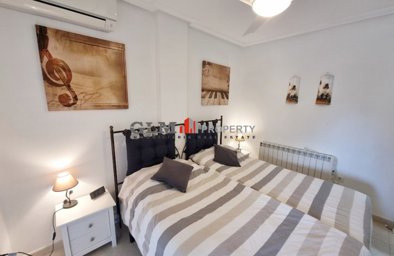 Resale - Apartment - Los Alcázares - El Divino