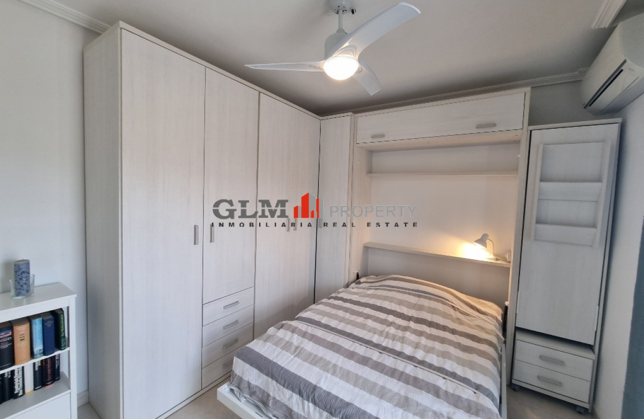 Resale - Apartment - Los Alcázares - El Divino