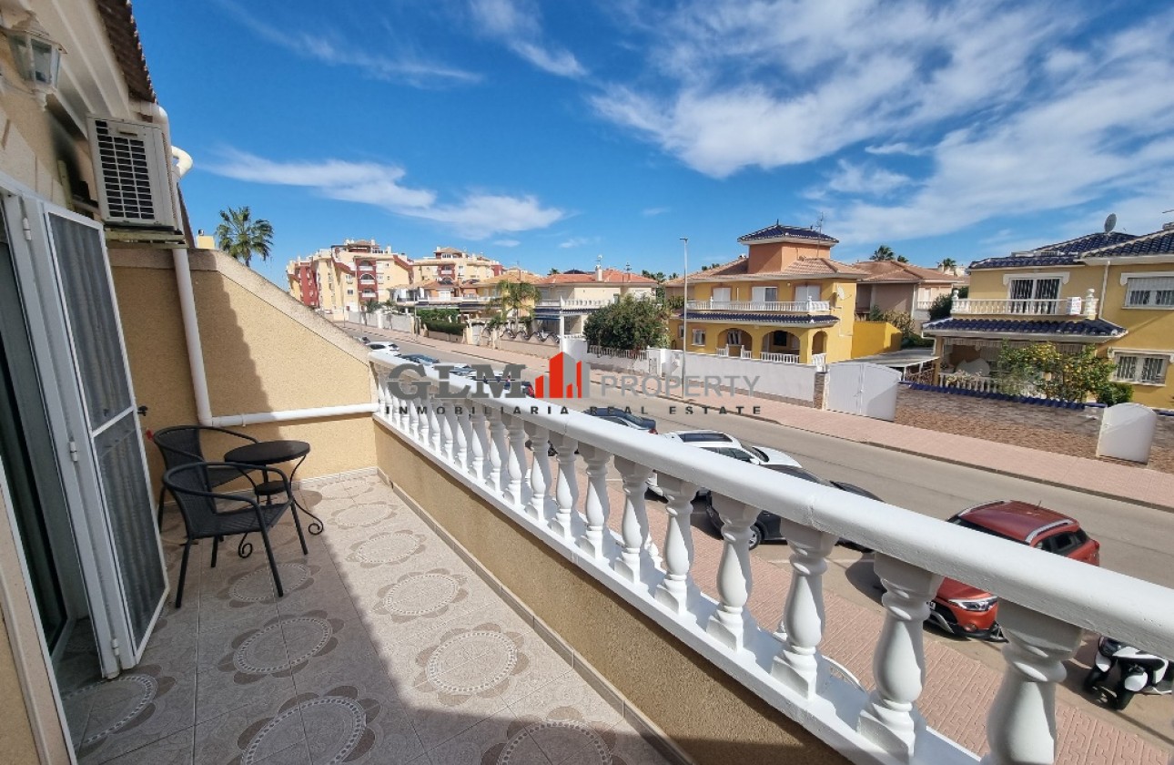 Resale - Apartment - Los Alcázares - El Divino