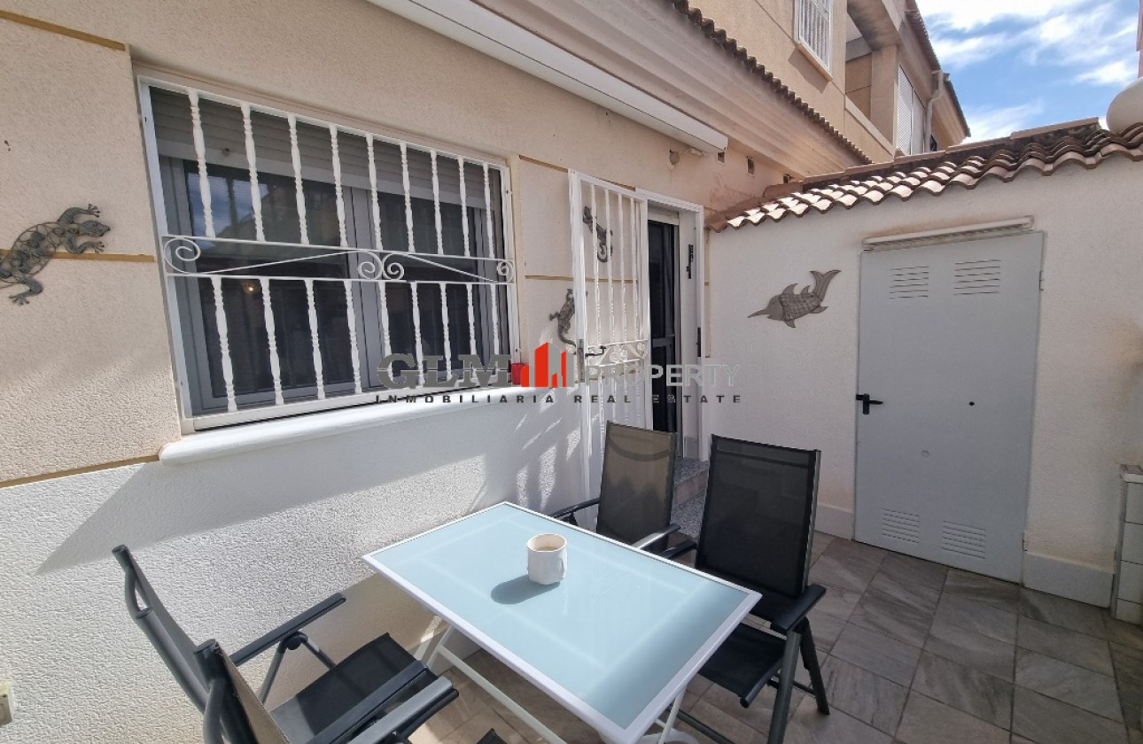 Resale - Apartment - Los Alcázares - El Divino