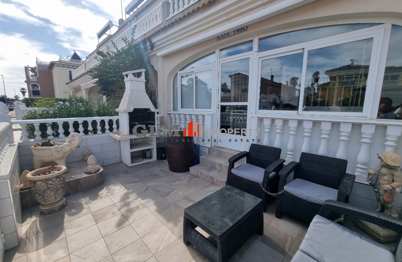 Resale - Apartment - Los Alcázares - El Divino