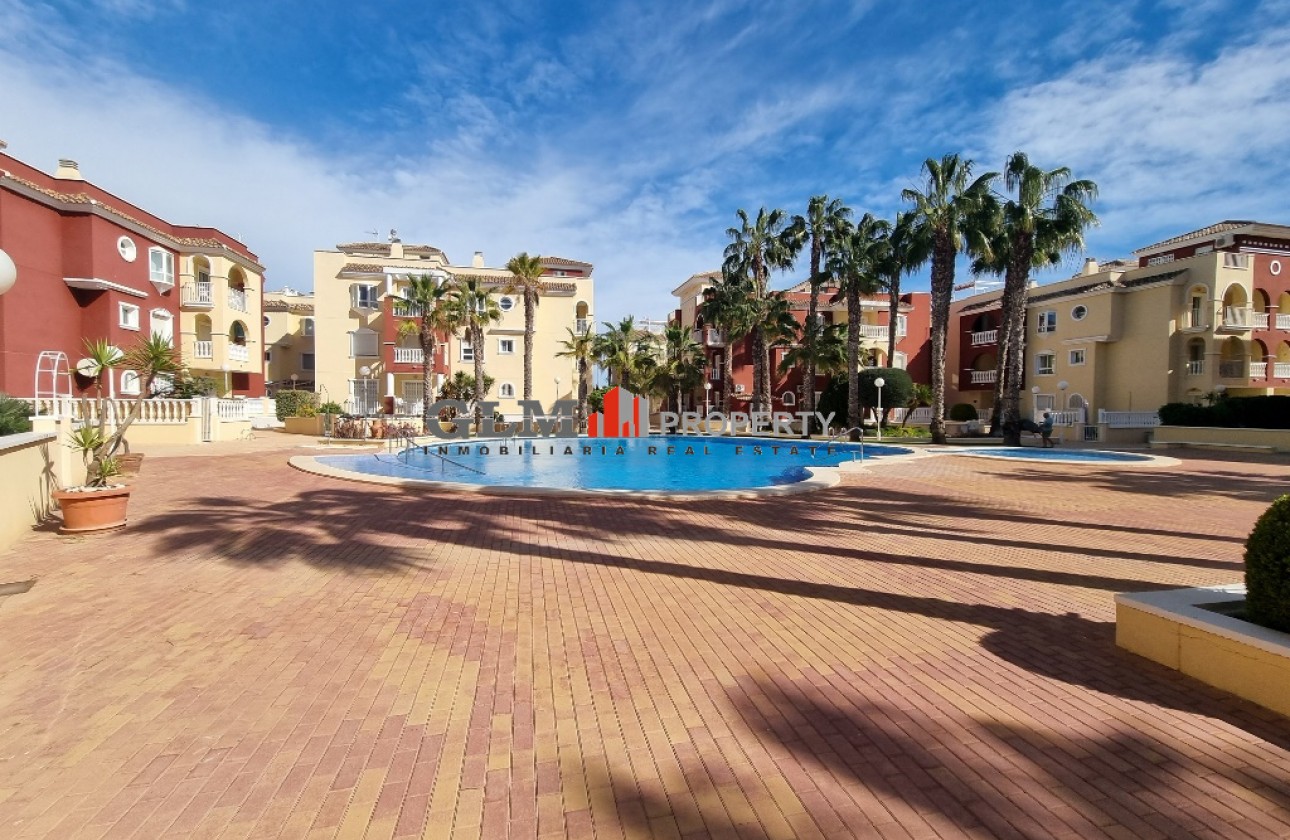 Resale - Apartment - Los Alcázares - Puerto Marina