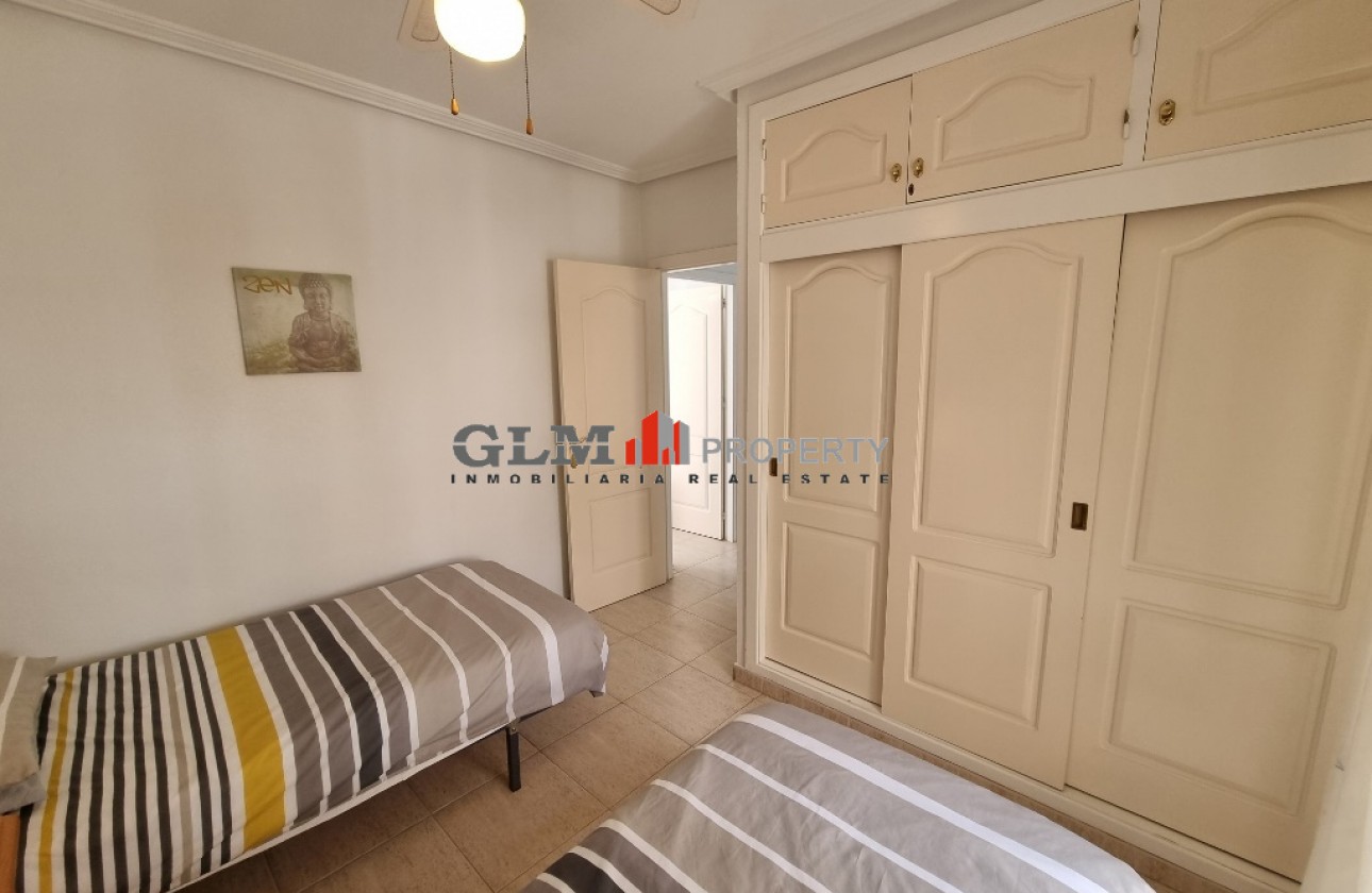Resale - Apartment - Los Alcázares - Playa II