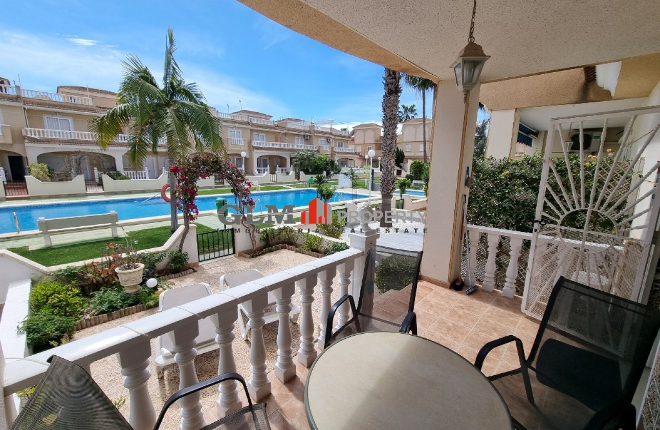 Resale - Apartment - Los Alcázares - Playa II