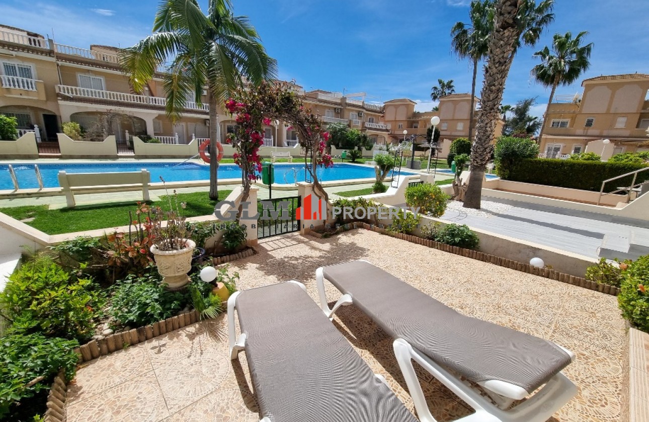 Resale - Apartment - Los Alcázares - Playa II