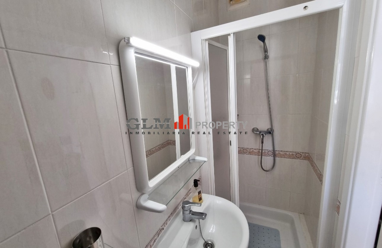 Resale - Apartment - Los Alcázares - Playa II
