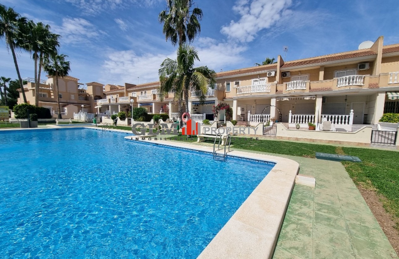 Resale - Apartment - Los Alcázares - Playa II