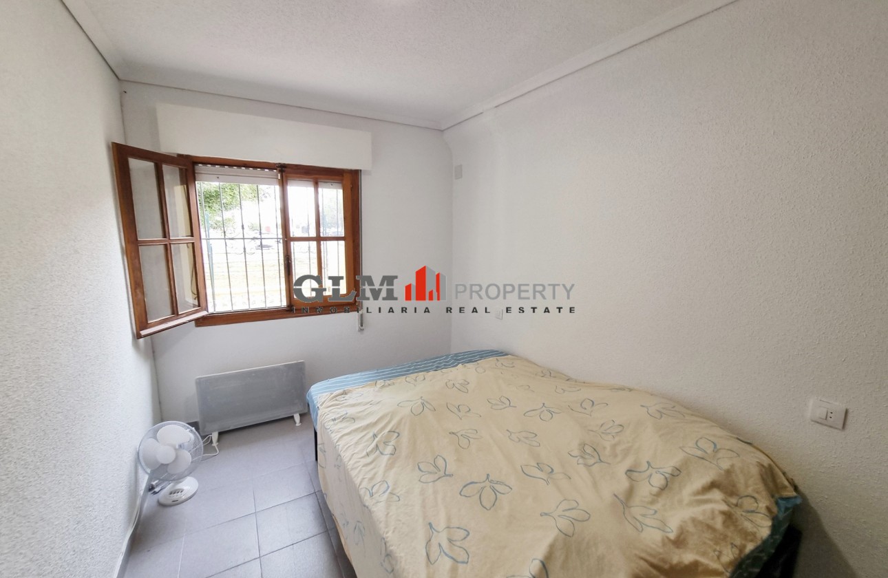 Återförsäljning -  - LOS NAREJOS - Oasis