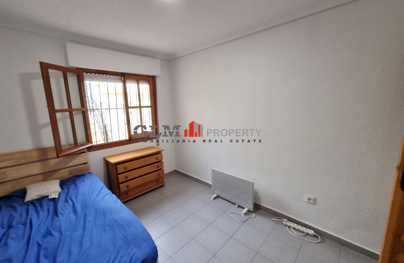 Återförsäljning -  - LOS NAREJOS - Oasis