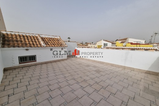 Återförsäljning -  - LOS NAREJOS - Oasis