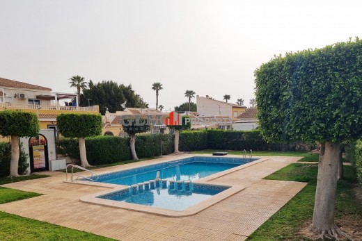 Återförsäljning -  - LOS NAREJOS - Oasis